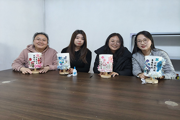 集团官网2.jpg 集团官网2.jpg